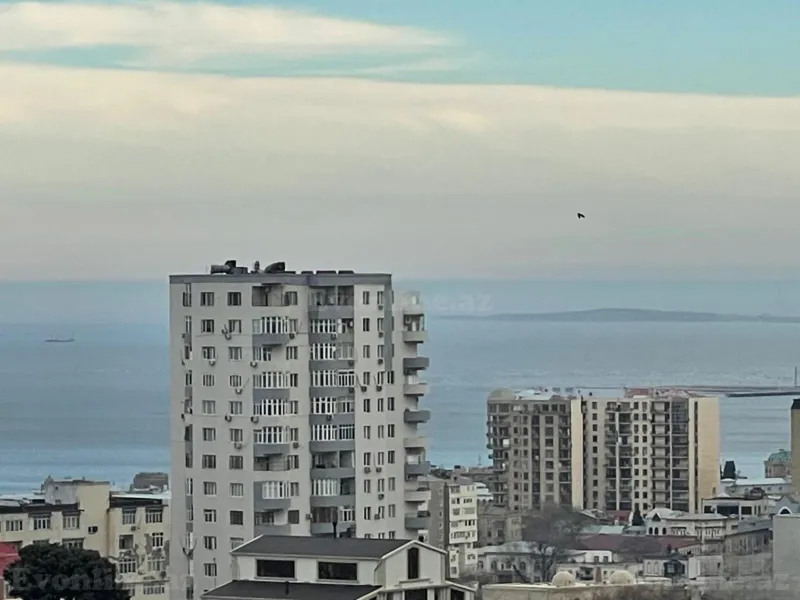 Satılır 4 otaqlı Mənzil Yeni tikili 186 m² Bakı, Yasamal r — Mənzil, Bakı (3)