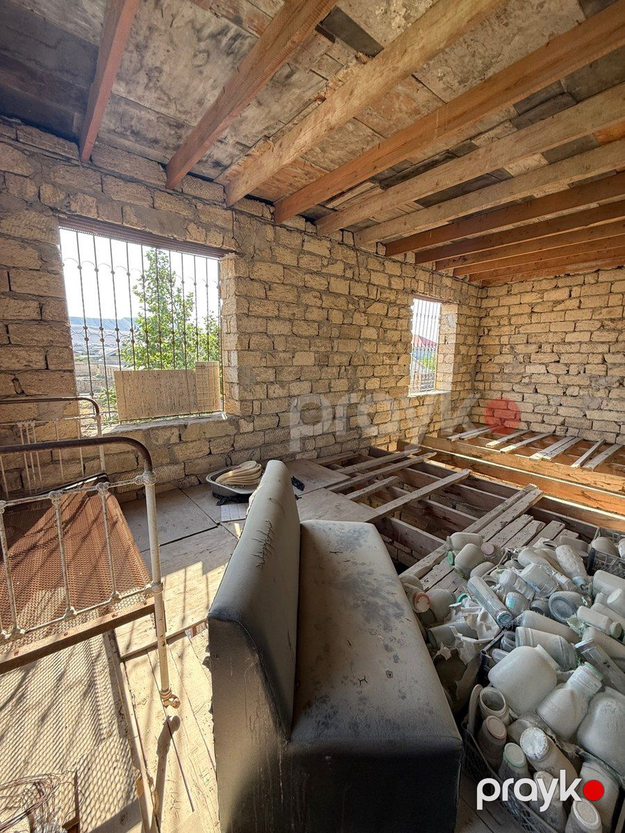 Həyət evi, Qobu qəs — Ev, villa, Bakı (7)