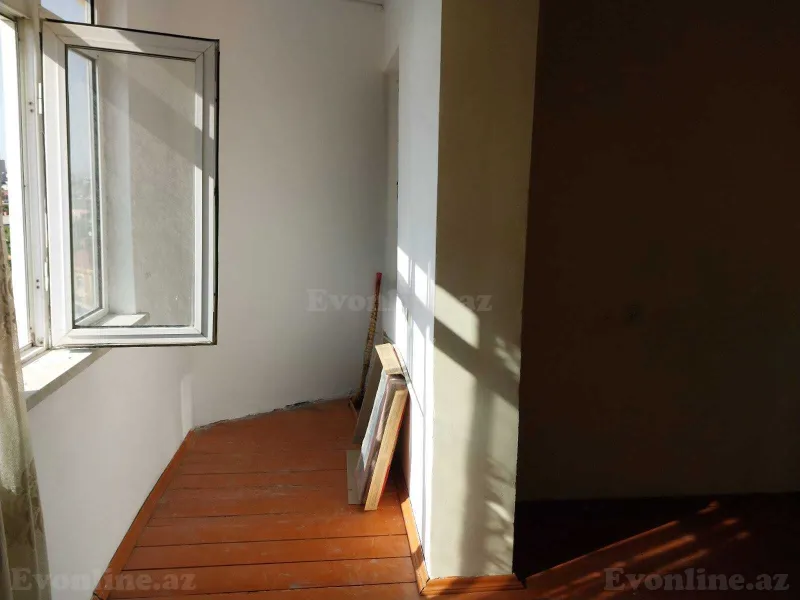 Satılır 2 otaqlı Mənzil Köhnə tikili 50 m² Bakı, Binəqədi r., Azadlıq prospekti m., 8-ci mikrorayon — Mənzil, Bakı (8)