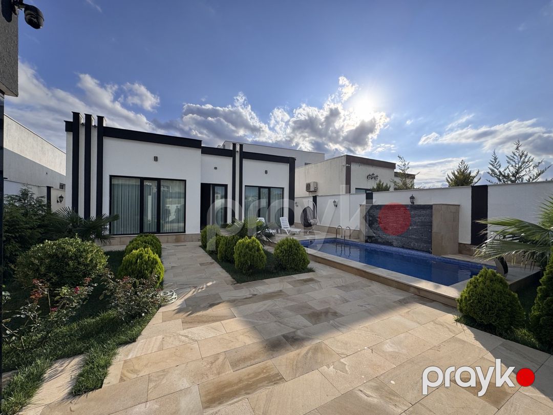 Satılır 4 otaqlı həyət evi/bağ evi 160 m² — Ev, villa, Bakı (2)