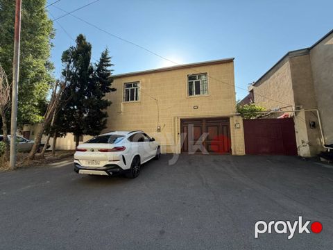 Satılır 4 otaqlı həyət evi/bağ evi 110 m² — Bakı