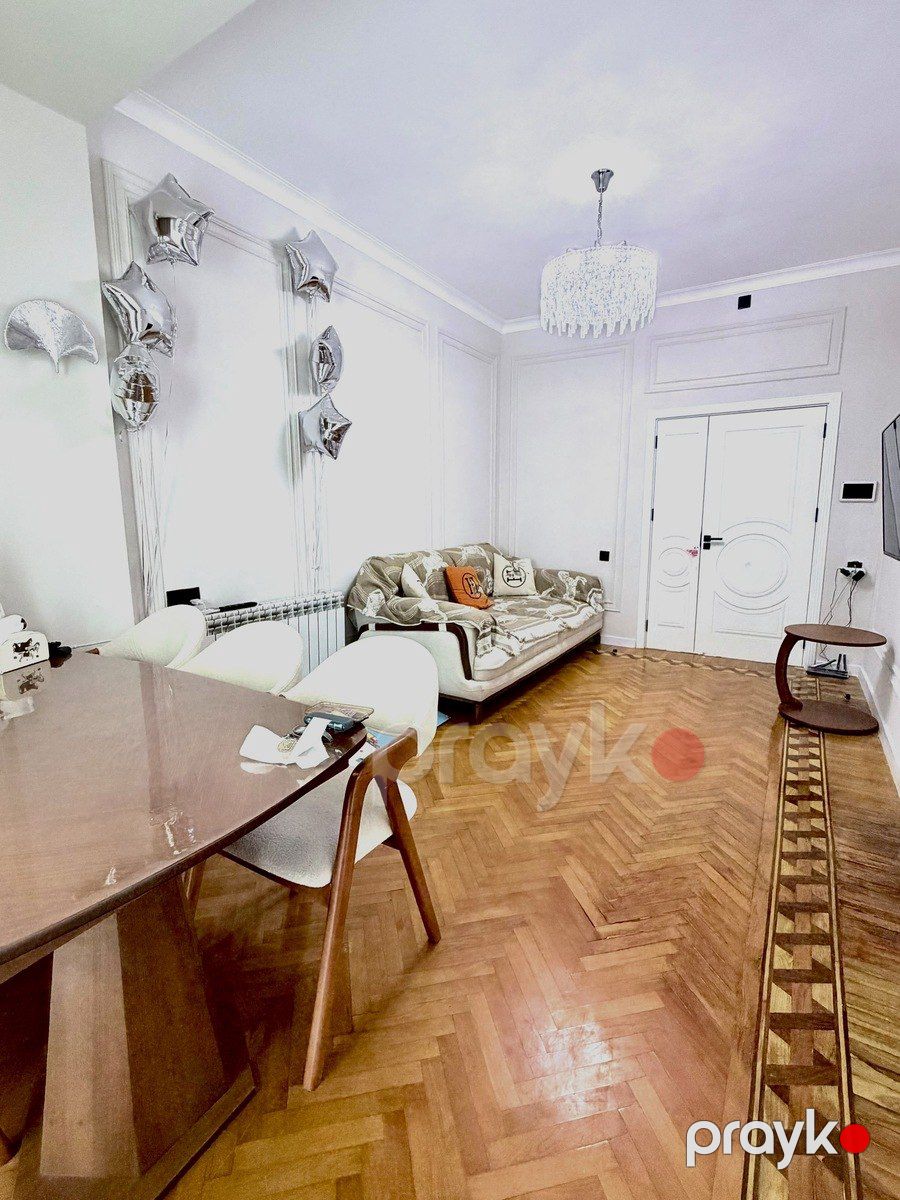 Satılır 3 otaqlı köhnə tikili 87 m² — Mənzil, Bakı (3)