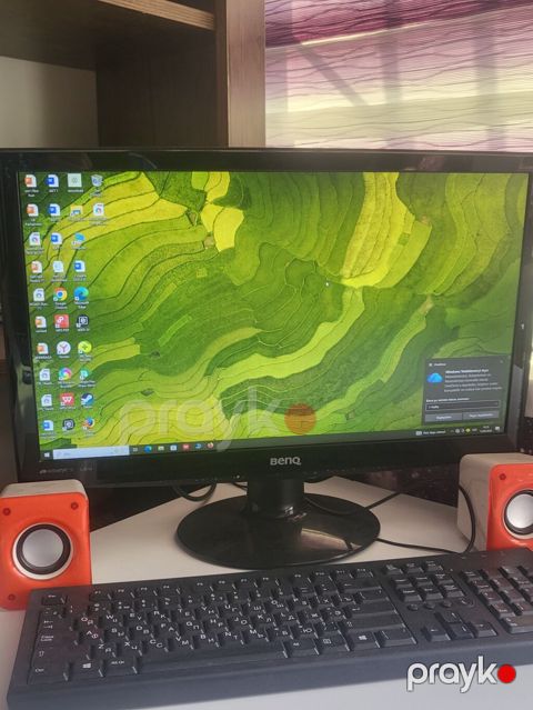 Benq led stolüstü kompüter ideal veziyyetdedi hecbir problemi yoxdur — Bakı