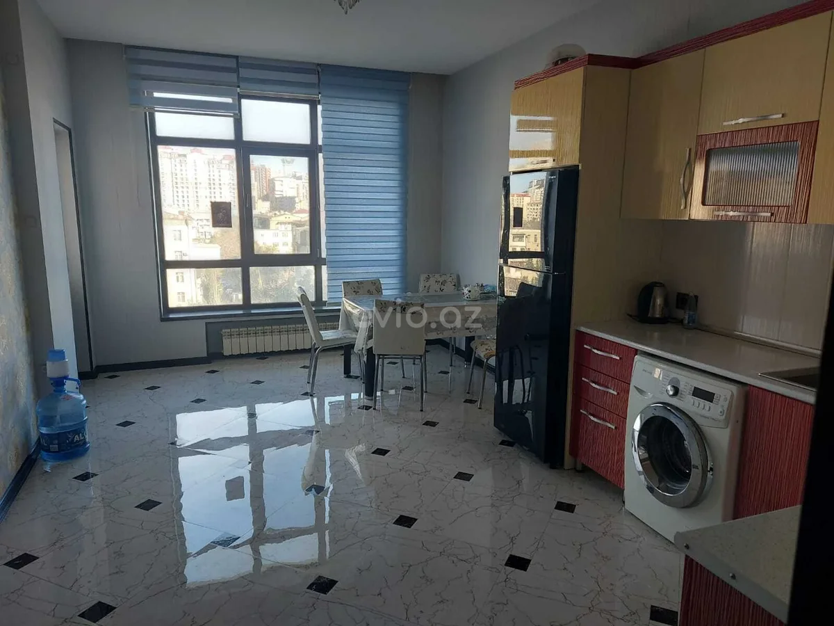 Kirayə 4 otaqlı mənzil Nəriman Nərimanov metrosu yaxınlığında — Mənzil, Bakı (6)