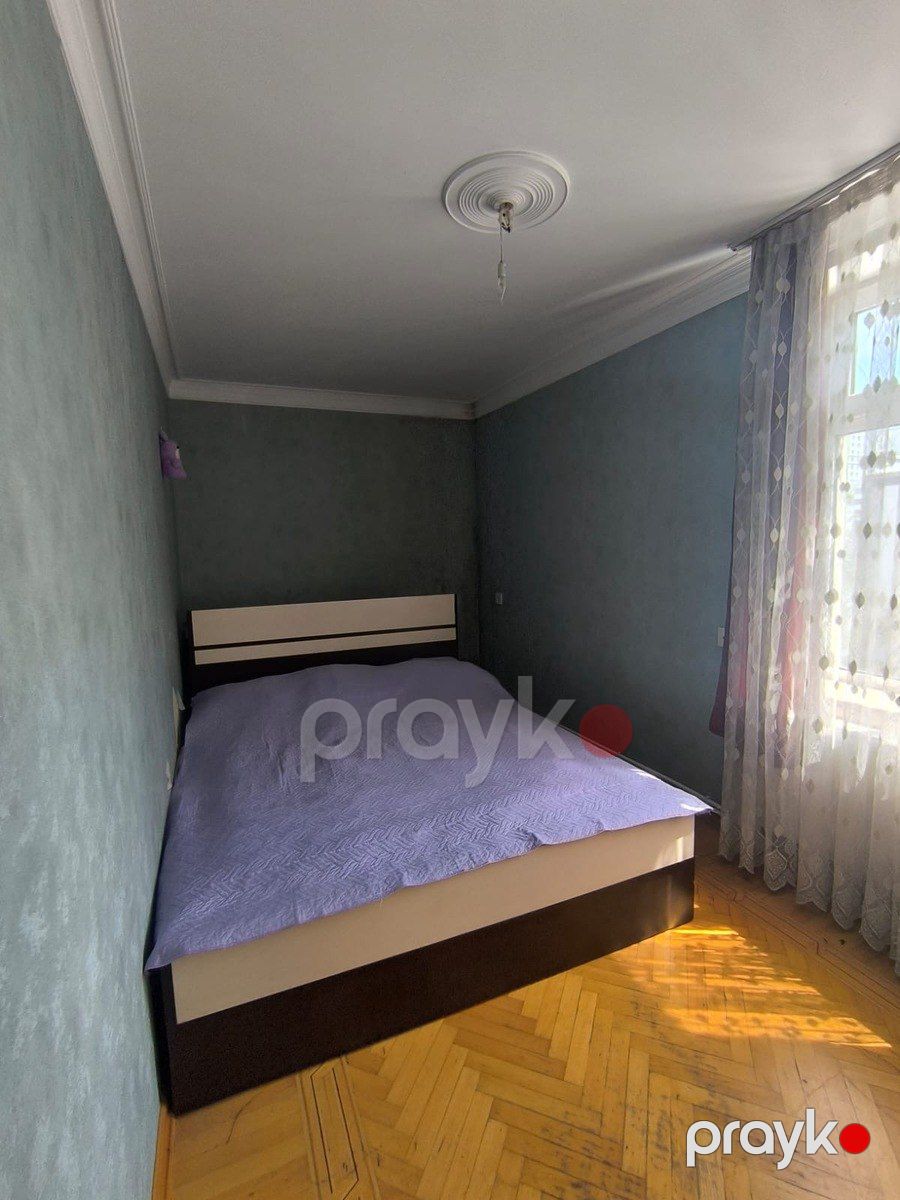 Satılır 2 otaqlı köhnə tikili 55 m² — Mənzil, Bakı (2)