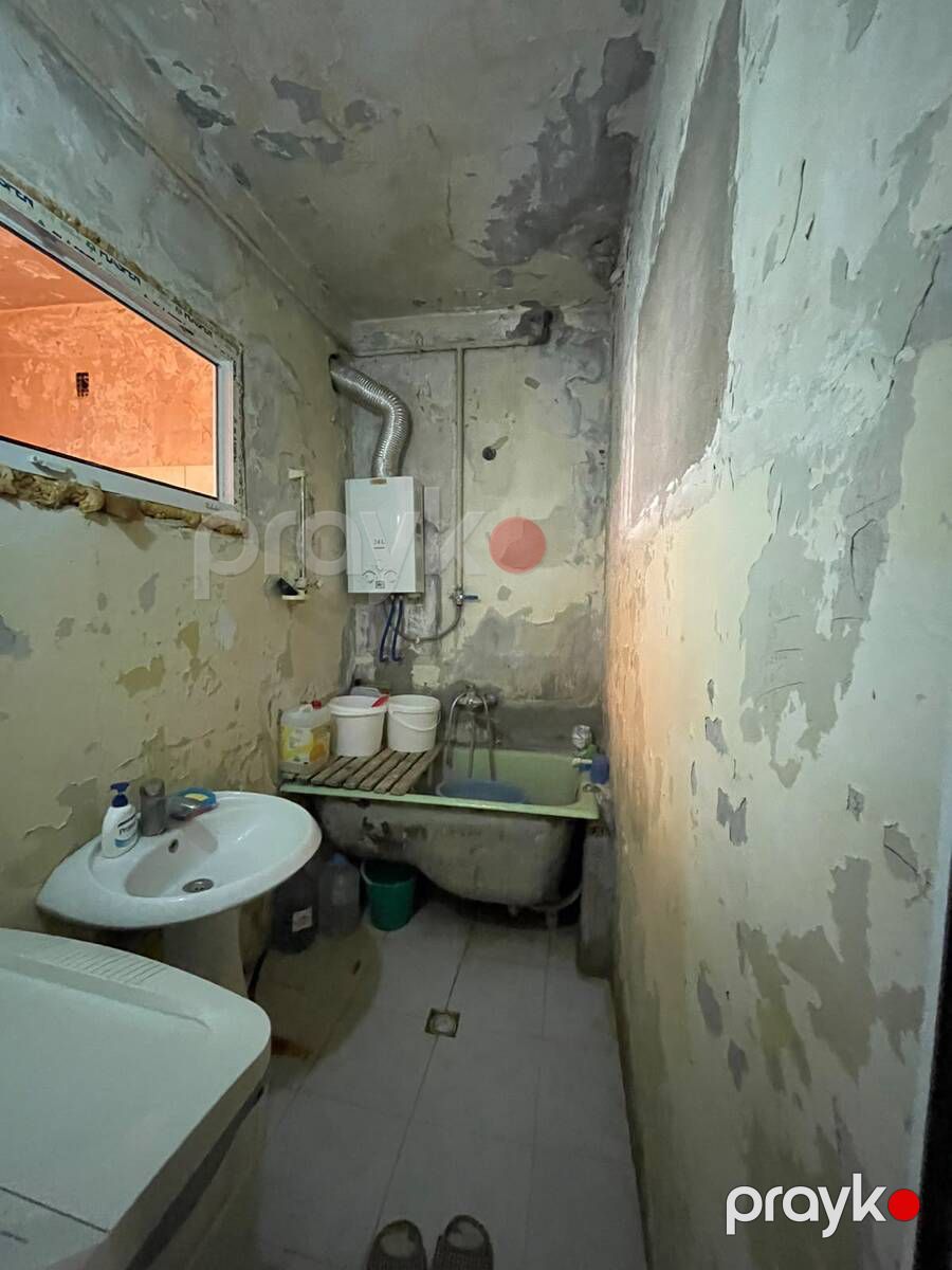 Satılır 3 otaqlı köhnə tikili 85 m² — Mənzil, Bakı (8)