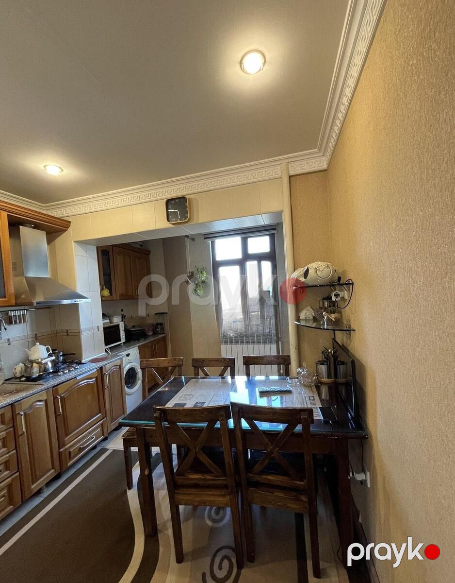 Satılır 4 otaqlı köhnə tikili 120 m² — Mənzil, Bakı (2)