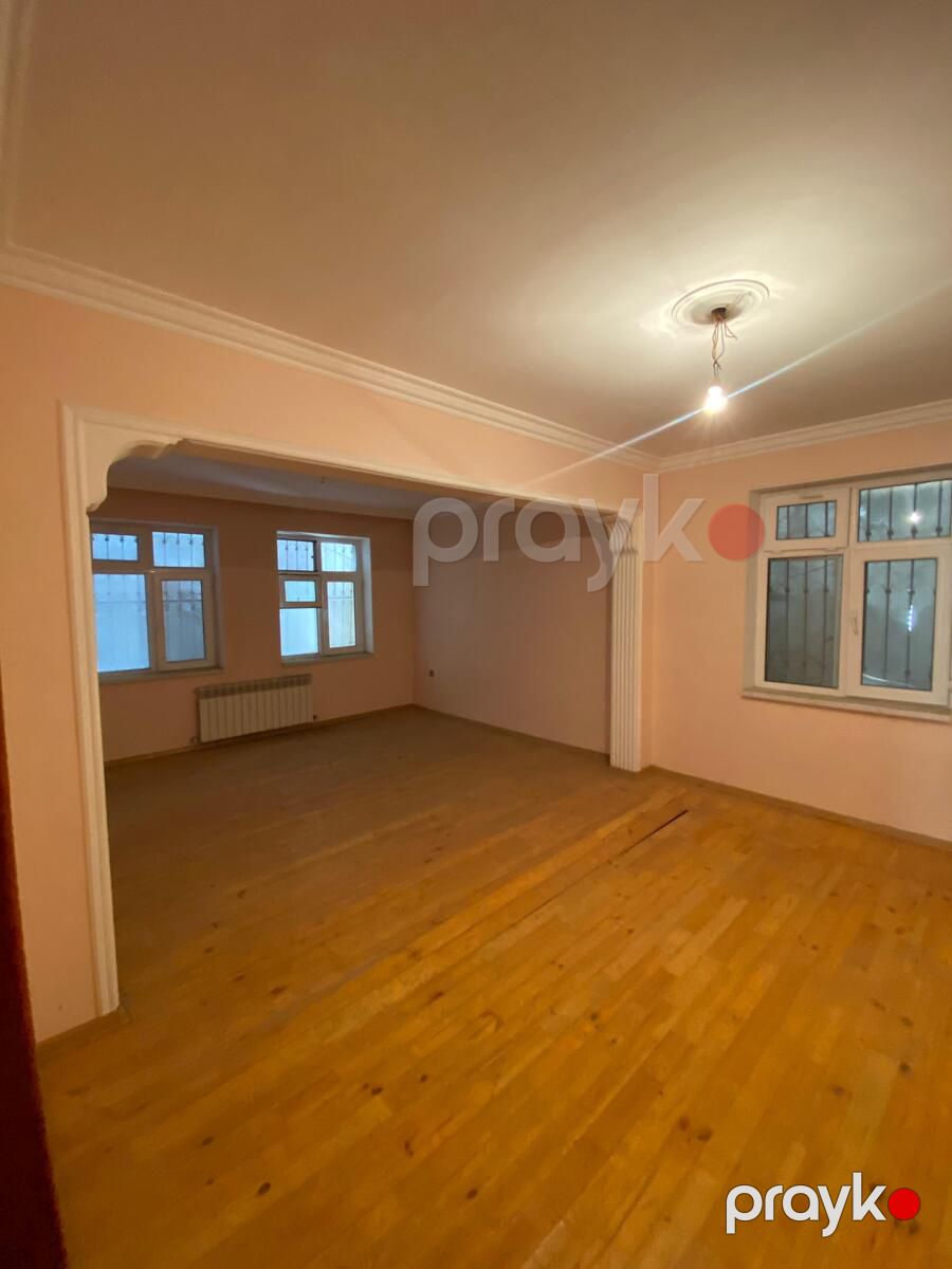 Satılır 8 otaqlı həyət evi/bağ evi 400 m² — Ev, villa, Bakı (11)