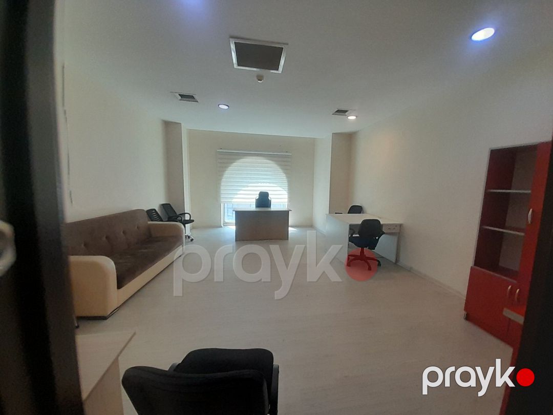 Ofis icarəyə verilir, 30 m², Əhməd Rəcəbli küç., Bakı — Ofis (6)