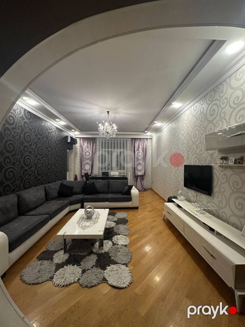 Satılır 3 otaqlı yeni tikili 130 m² — Bakı