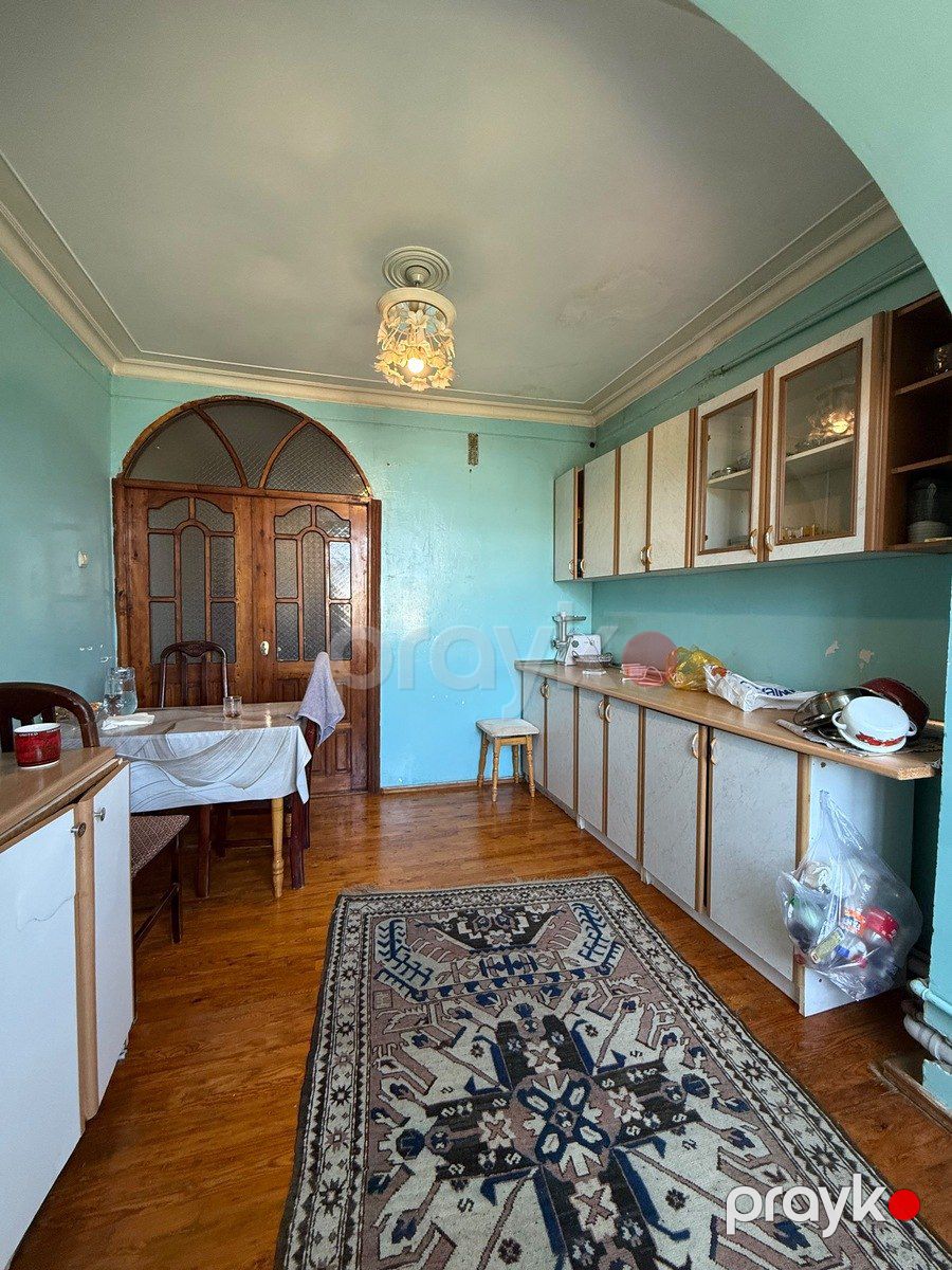Satılır 4 otaqlı köhnə tikili 95 m² — Mənzil, Bakı (7)