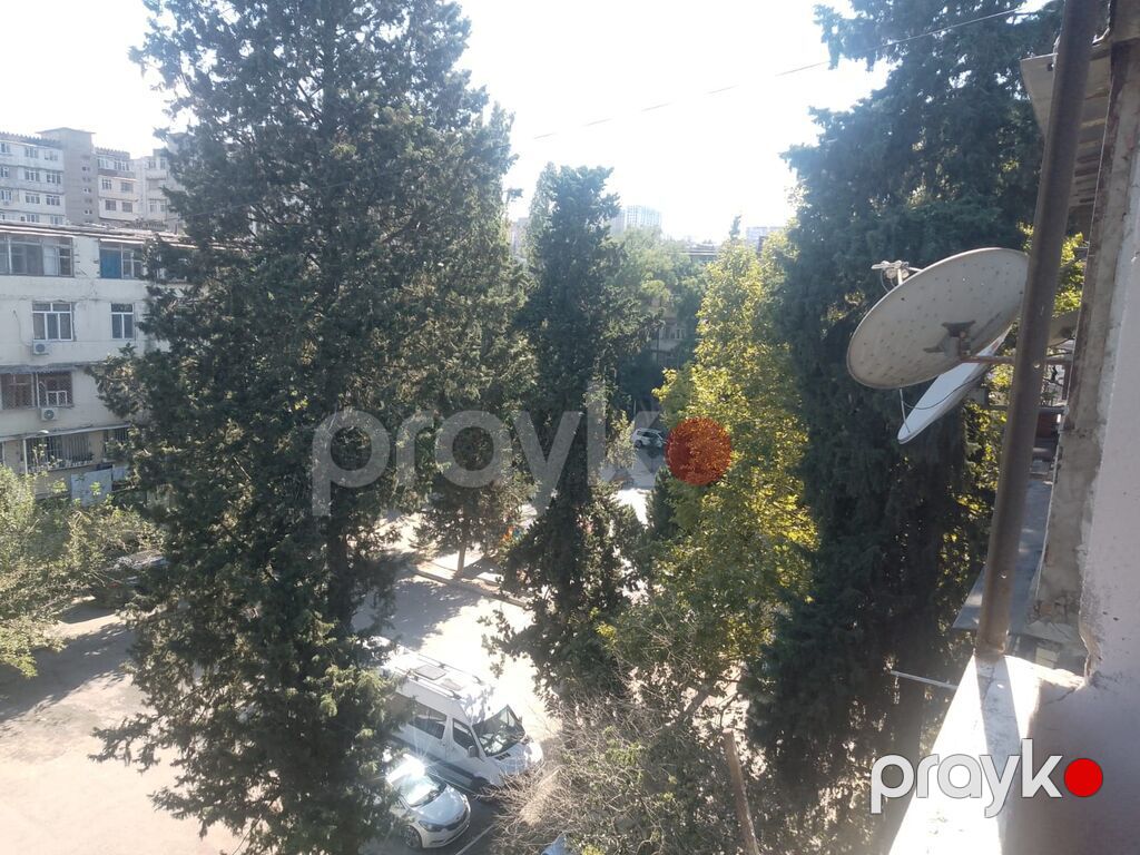 Bakı, Bakıxanov qəs., 2 otaqlı, Köhnə tikili, m. Neftçilər, 51 kv. m — Mənzil, Bakı (3)