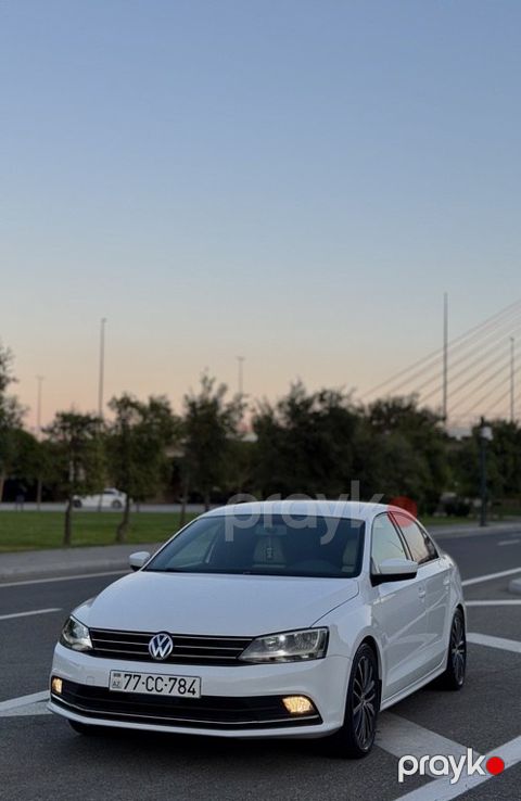 Volkswagen Jetta, 1.8 L, 2016 il, 136 800 km — Bakı