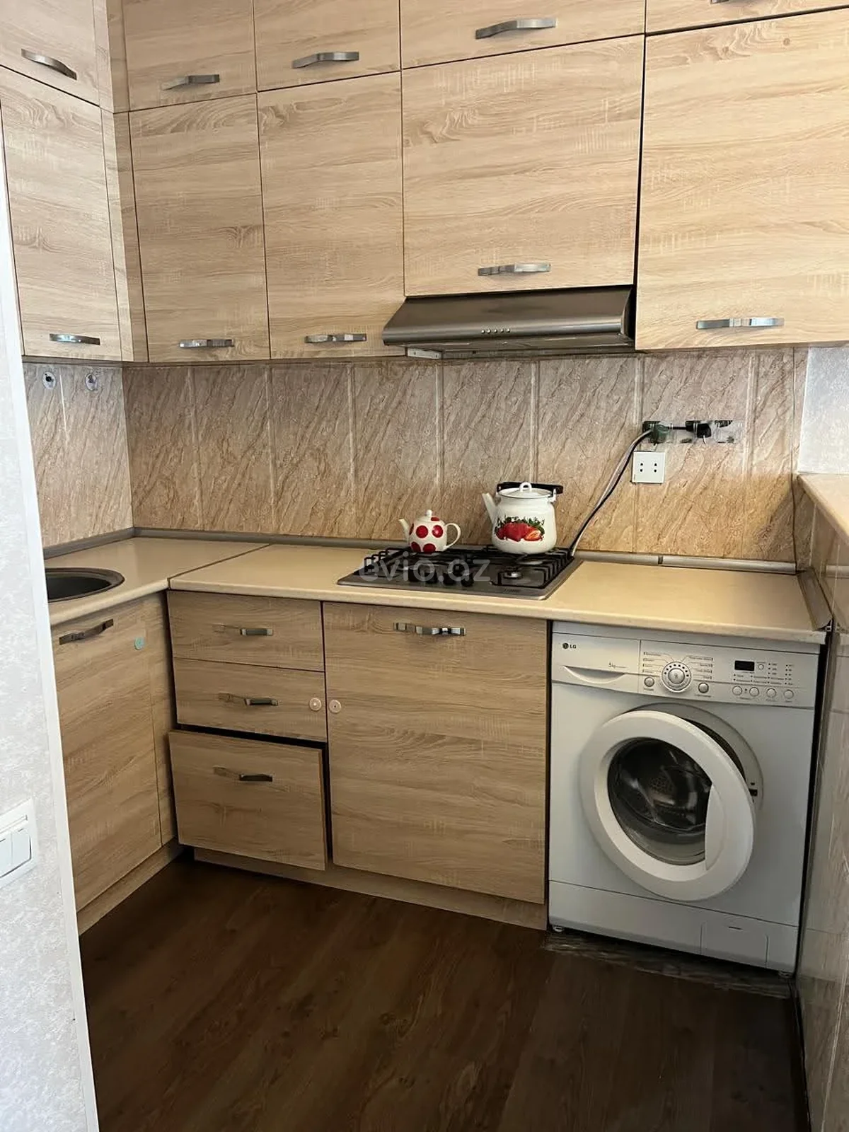 Kirayə 2 otaqlı mənzil Yeni Yasamal qəsəbəsində — Mənzil, Bakı (8)