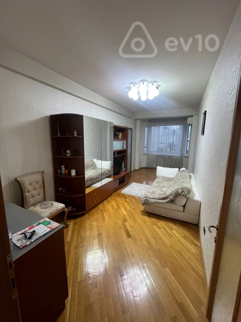 4 otaqlı mənzil, 185 m², 28 may metrosu — kirayə — Mənzil, Bakı (6)