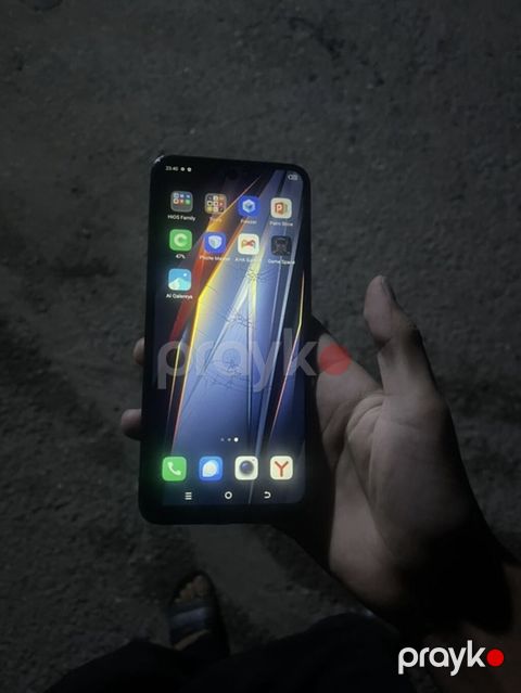 Tecno Pova, 64 GB, rəng - Qara, Sensor — Bakı