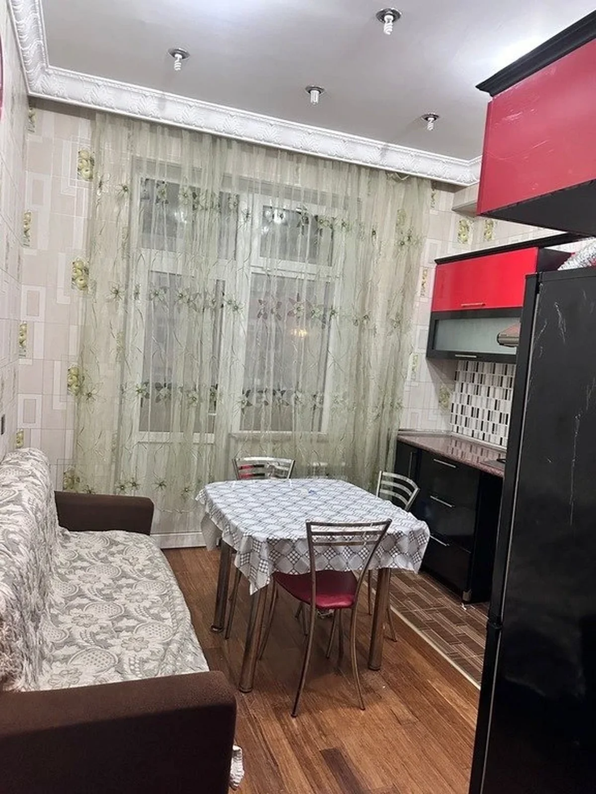 Kirayə 2 otaqlı mənzil Azadlıq prospekti metrosu yaxınlığında — Mənzil, Bakı (6)