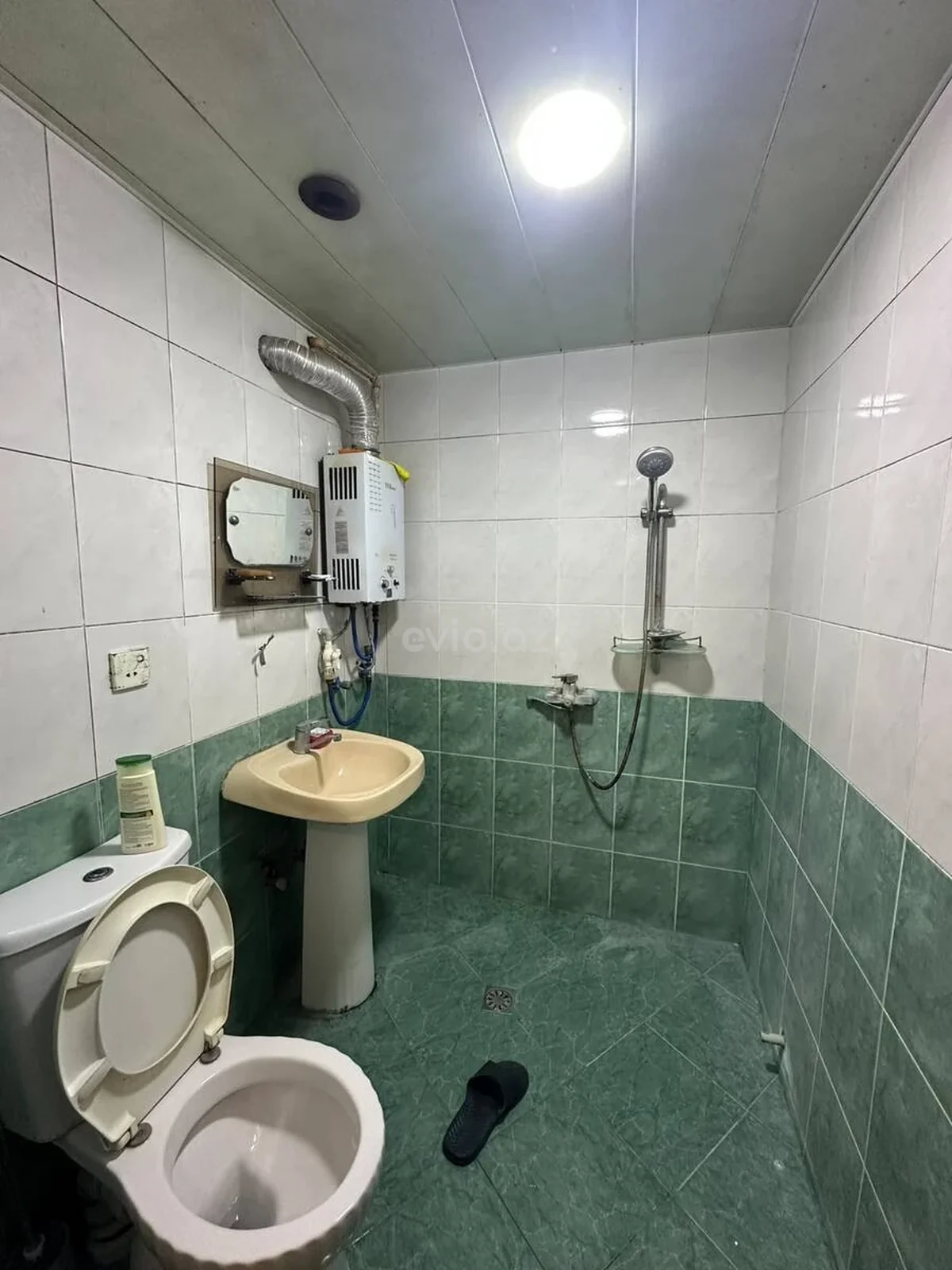 Kirayə 2 otaqlı mənzil Elmlər Akademiyası metrosu yaxınlığında — Mənzil, Bakı (5)