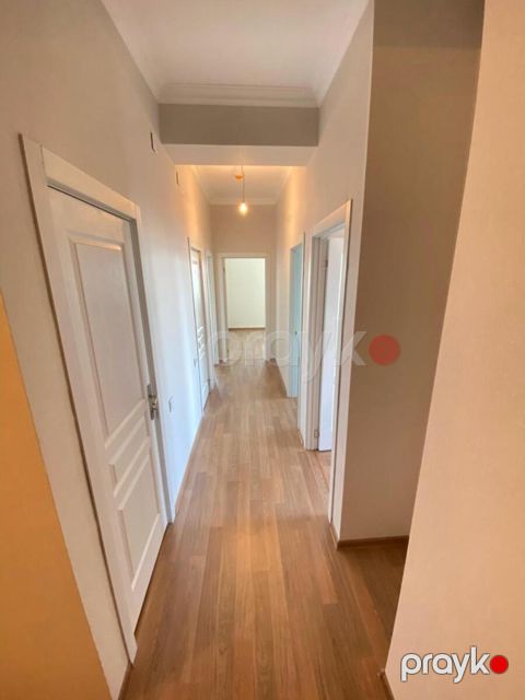 Satılır 3 otaqlı yeni tikili 76 m² — Bakı