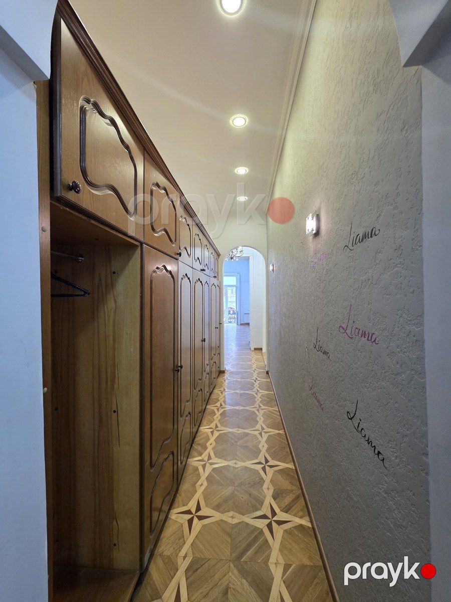 Satılır 4 otaqlı köhnə tikili 110 m² — Mənzil, Bakı (10)
