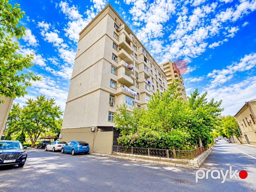 Satılır 4 otaqlı köhnə tikili 110 m² — Mənzil, Bakı (12)