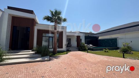 Satılır 5 otaqlı həyət evi/bağ evi 330 m² — Bakı
