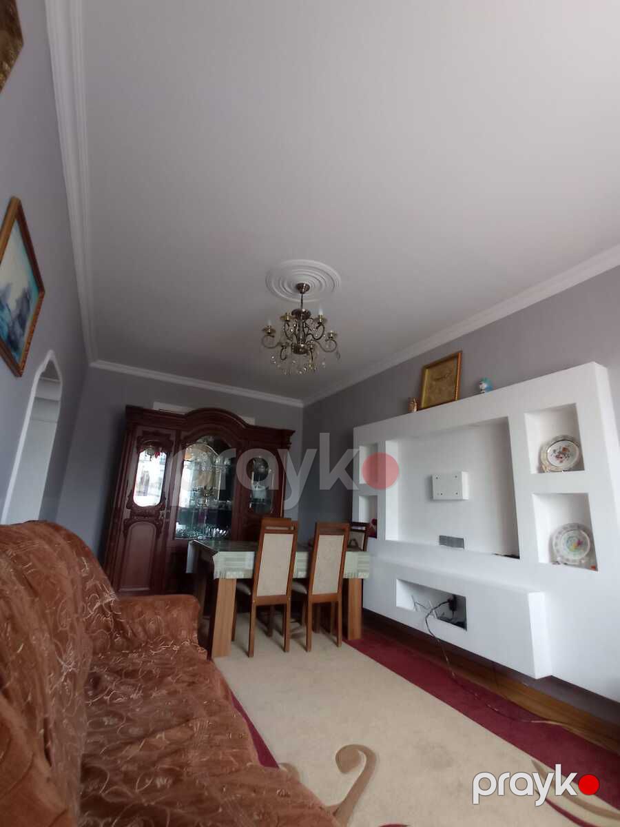 Həyət evi, Hüseyn Cavid küç — Ev, villa, Bakı (7)