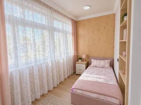 Kirayə 3 otaqlı mənzil Nəsimi rayonunda — Elvin