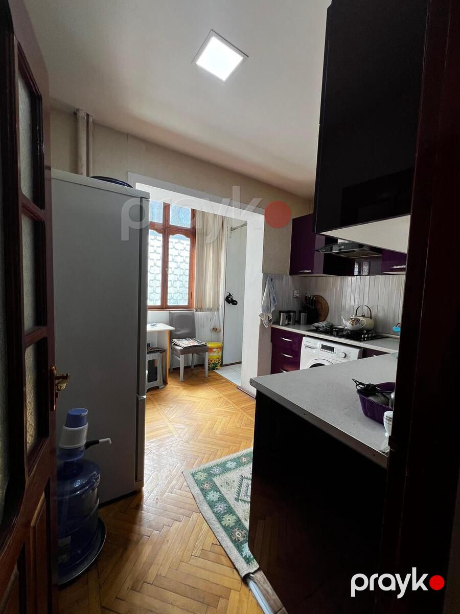Satılır 5 otaqlı köhnə tikili 130 m² — Mənzil, Bakı (8)