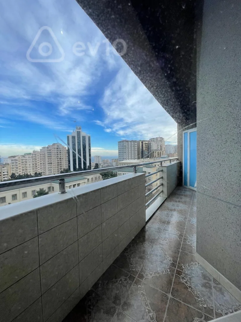 4 otaqlı mənzil, 186 m², Kazım Kazımzadə — Mənzil, Bakı (9)