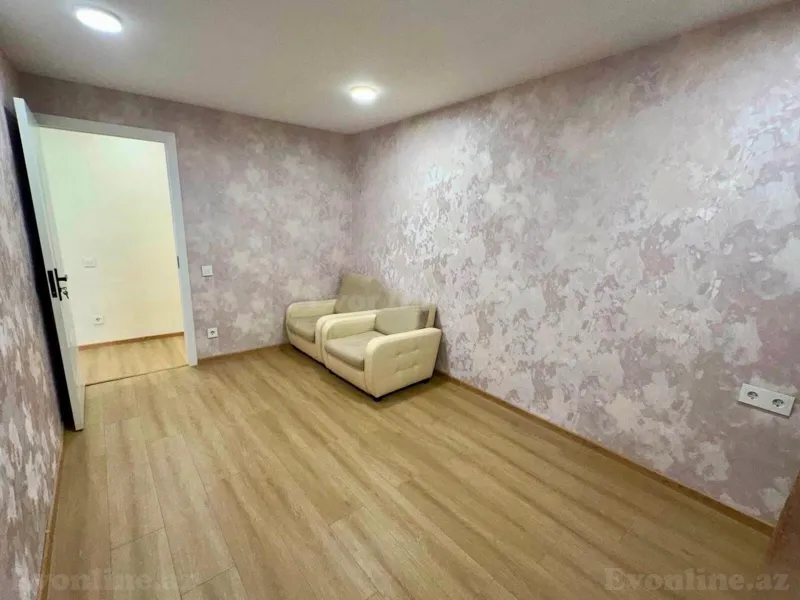 Satılır 3 otaqlı Mənzil Köhnə tikili 657 m² Bakı, Nəsimi r., 28 May m — Mənzil, Bakı (8)