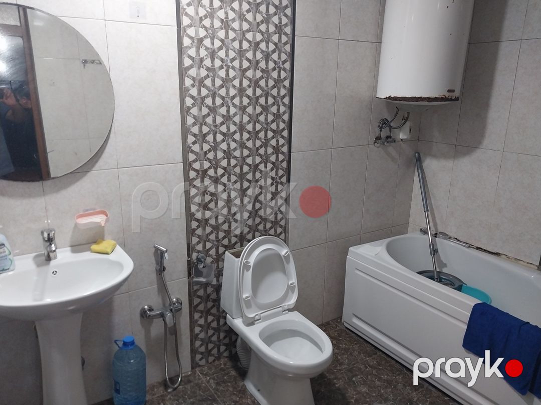 Satılır 3 otaqlı köhnə tikili 95 m² — Mənzil, Bakı (11)
