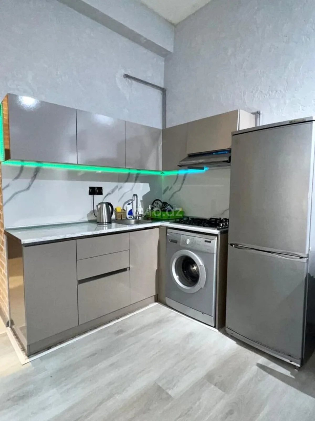 Kirayə 1 otaqlı mənzil Gənclik metrosu yaxınlığında — Mənzil, Bakı (2)