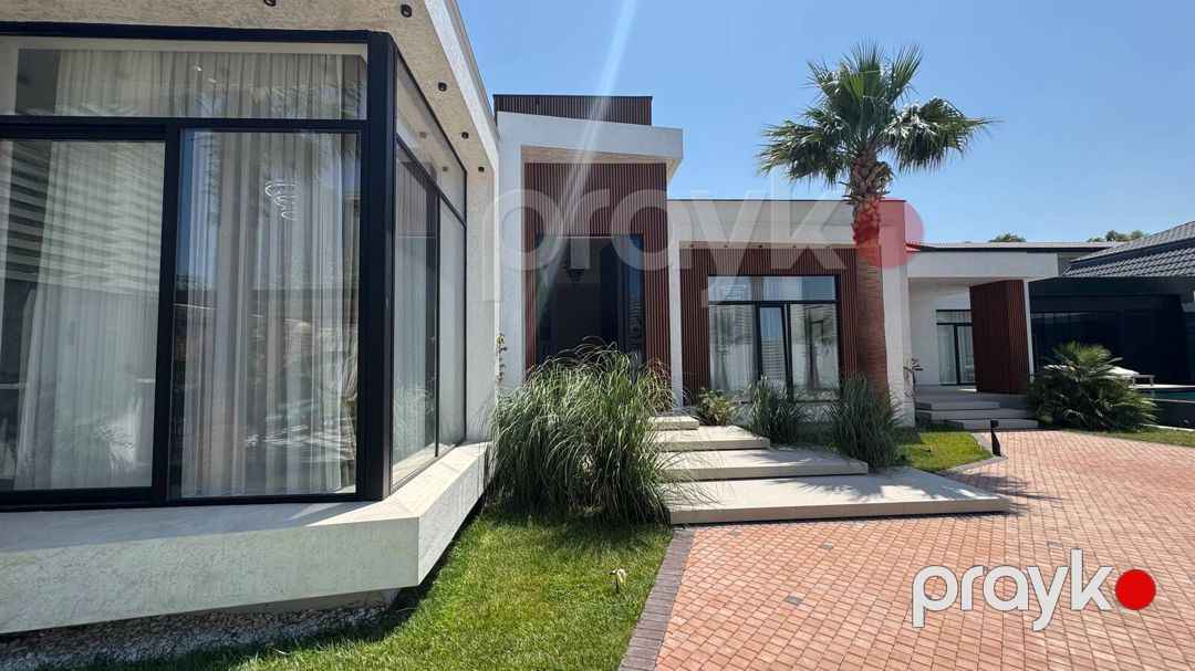 Satılır 5 otaqlı həyət evi/bağ evi 330 m² — Ev, villa, Bakı (3)