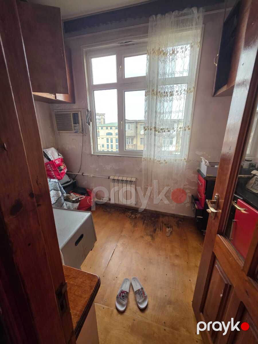 Satılır 2 otaqlı köhnə tikili 65 m² — Mənzil, Bakı (2)
