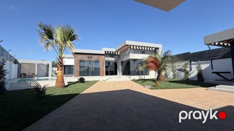 Satılır 5 otaqlı həyət evi/bağ evi 250 m² — Bakı