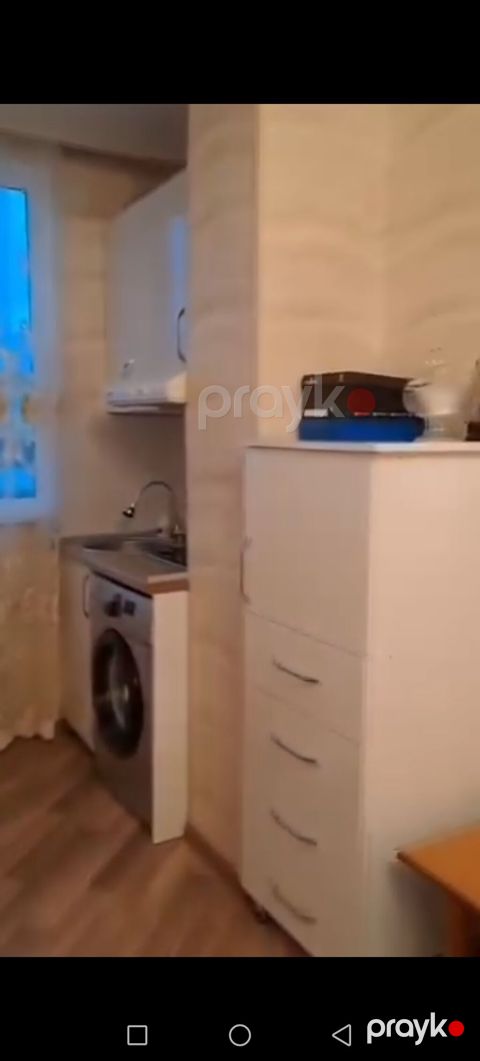 Cavadxan küç .Memar Ecemi metrosun yaxınlıqı metroya 4.5 deyqa — Bakı