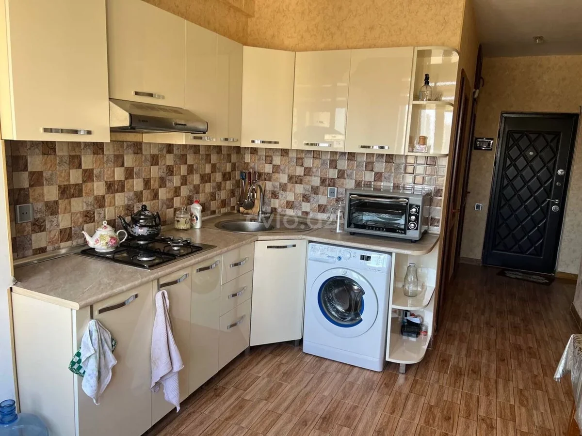 Kirayə 2 otaqlı mənzil Azadlıq prospekti metrosu yaxınlığında — Mənzil, Bakı (12)