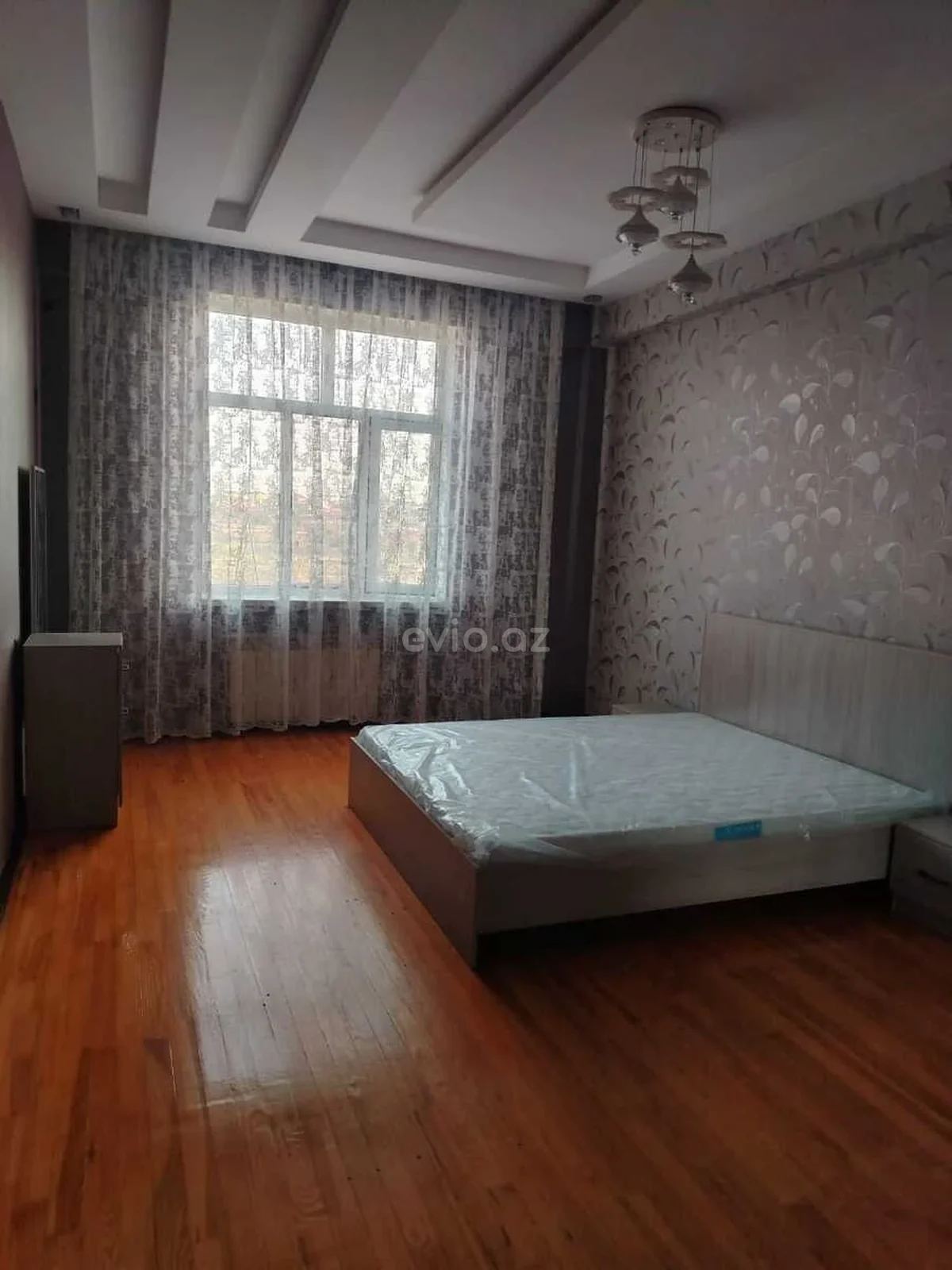 Kirayə 3 otaqlı mənzil Binəqədi qəsəbəsində — Bakı