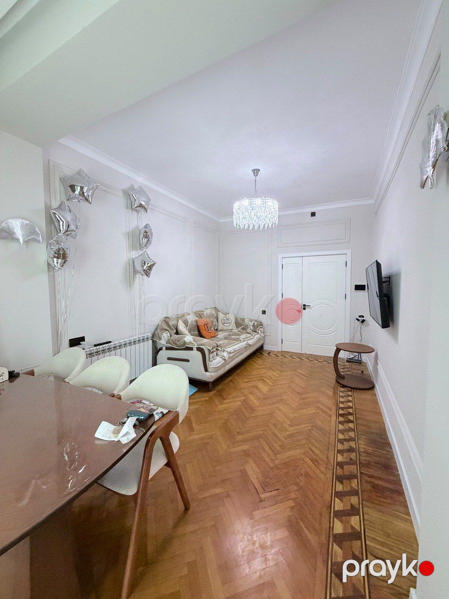 Satılır 3 otaqlı köhnə tikili 87 m² — Mənzil, Bakı (2)