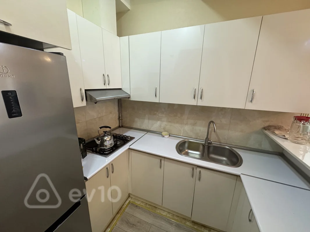 3 otaqlı mənzil, 90 m², Bünyad Sərdarov küç — kirayə — Mənzil, Bakı (5)