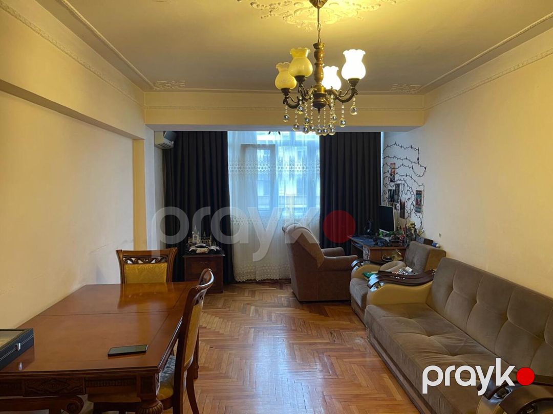 2-otaqlı mənzil, Ü.Hacıbəyov küç., 60 m² — Mənzil, Bakı (9)