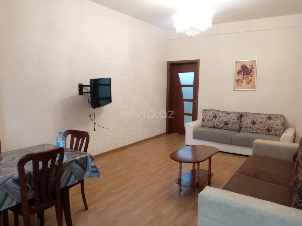 Kirayə 3 otaqlı mənzil 28 May metrosu yaxınlığında — Mənzil, Bakı (4)