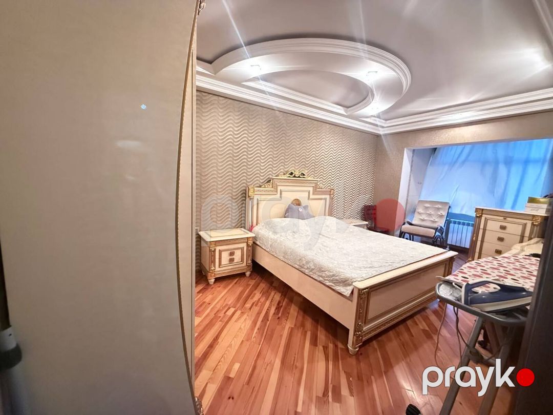 Satılır 5 otaqlı köhnə tikili 130 m² — Mənzil, Bakı (3)