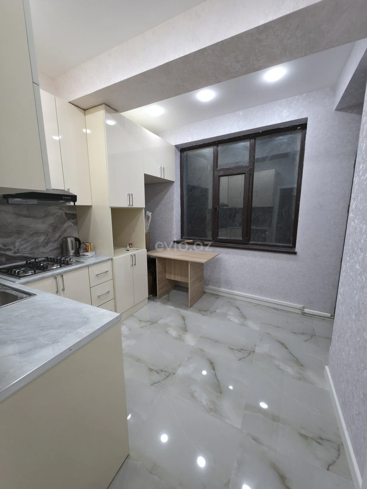 2 otaqlı tam təmirli mənzil satılır Qaraçuxur qəsəbəsində — Mənzil, Bakı (6)