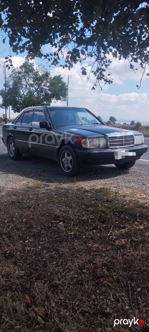 Mercedes-Benz 190 (W201): 2 l 1993 il Sedan — Qəbələ