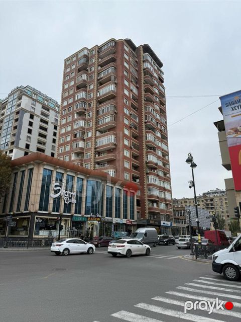 İcarəyə verilir obyekt 650 m² — Bakı