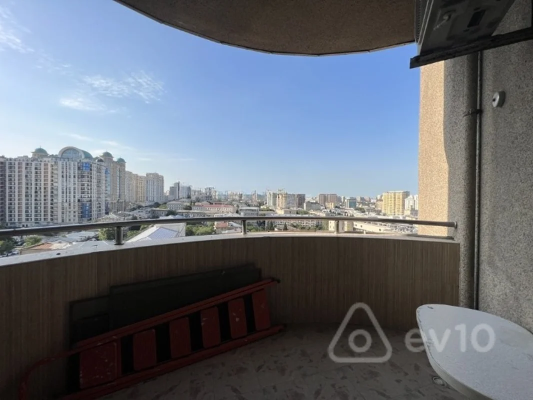 4 otaqlı mənzil, 186 m², Kazım Kazımzadə — Mənzil, Bakı (10)