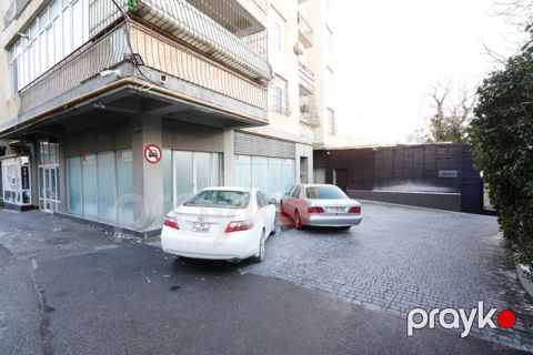 Satılır 5 otaqlı ofis 200 m² — Bakı