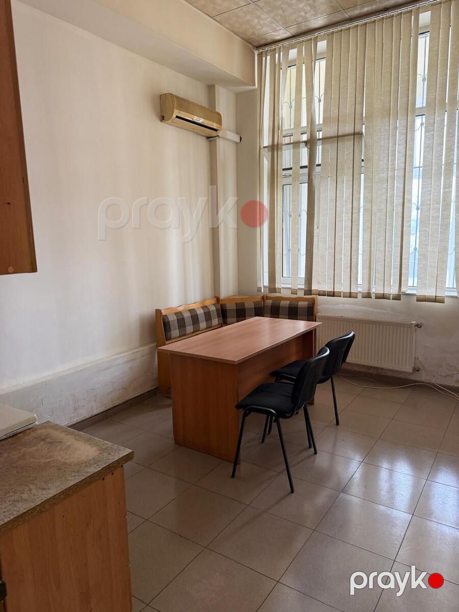 İcarəyə verilir 8 otaqlı ofis 235 m² — Ofis, Bakı (9)